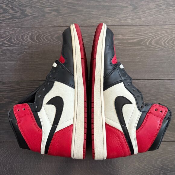 Jordan 1 Retro High Bred Toe 555088-610 Men's 10 - Picture 5 of 15